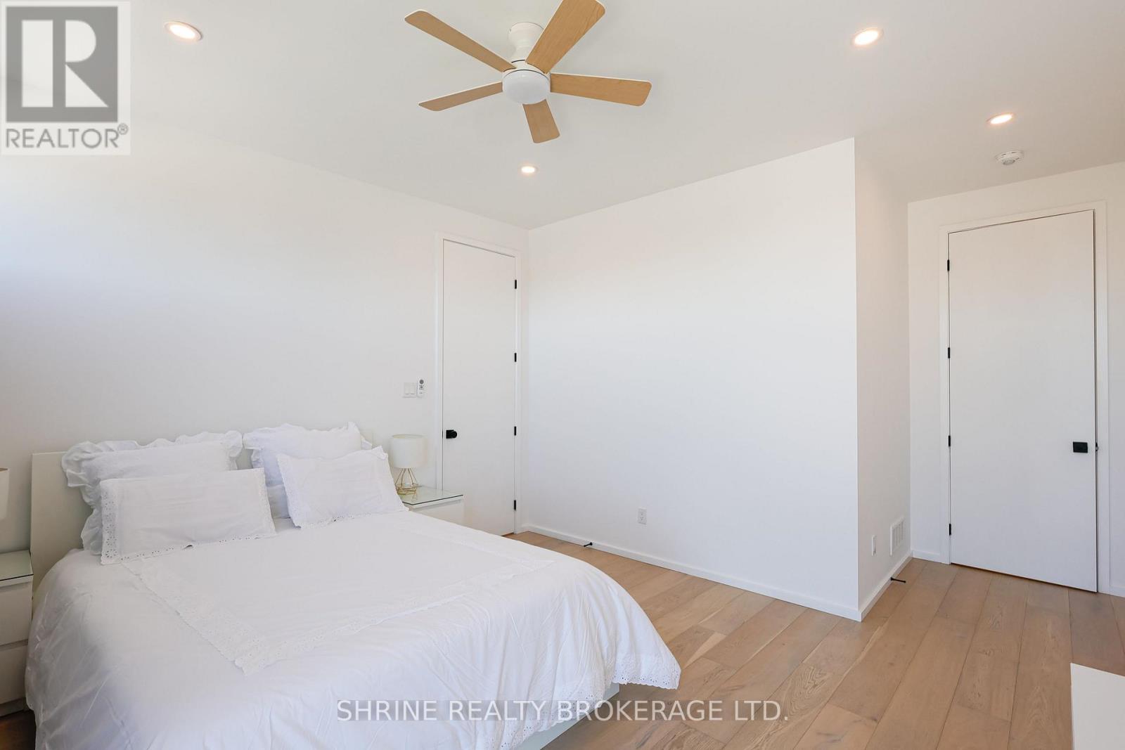 228 Edgewater Boulevard Property Photo 35