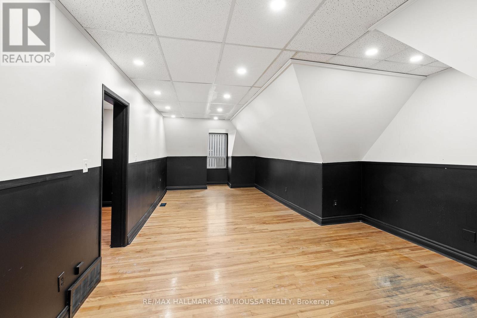 3 - 162-164 Metcalfe Street Property Photo 16