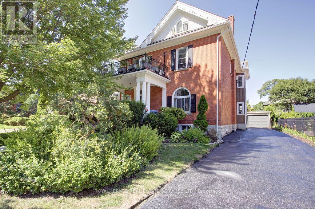 120 HIBERNIA STREET