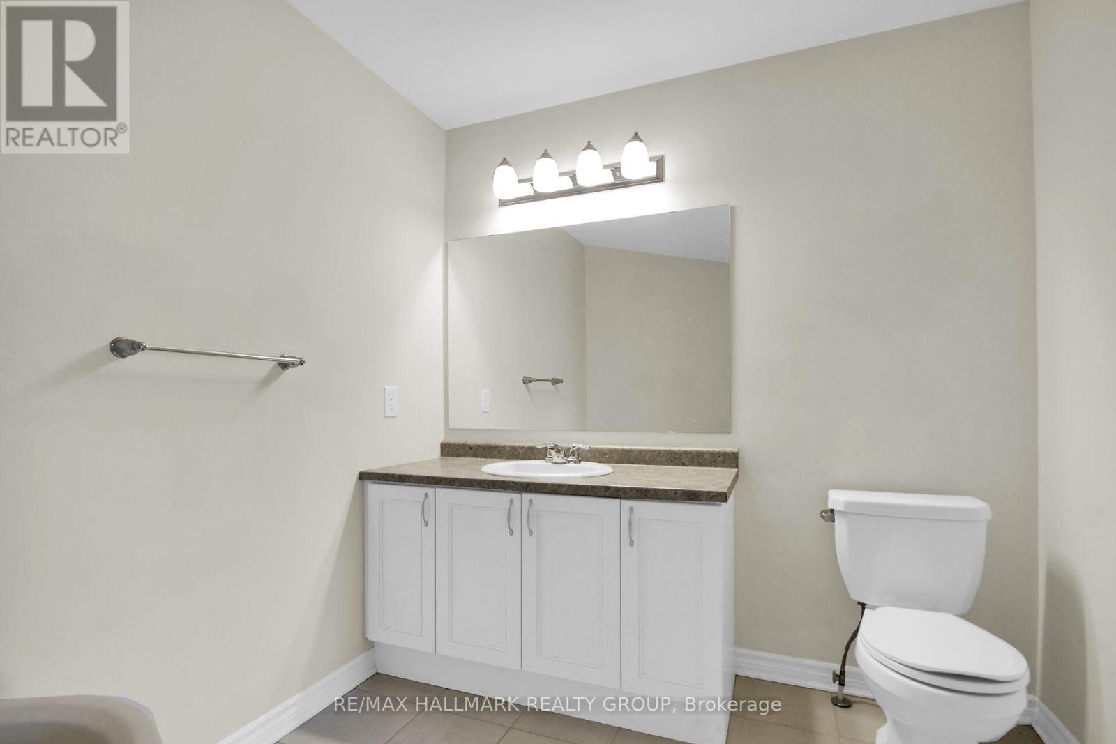 207 Willow Aster Circle Property Photo 32