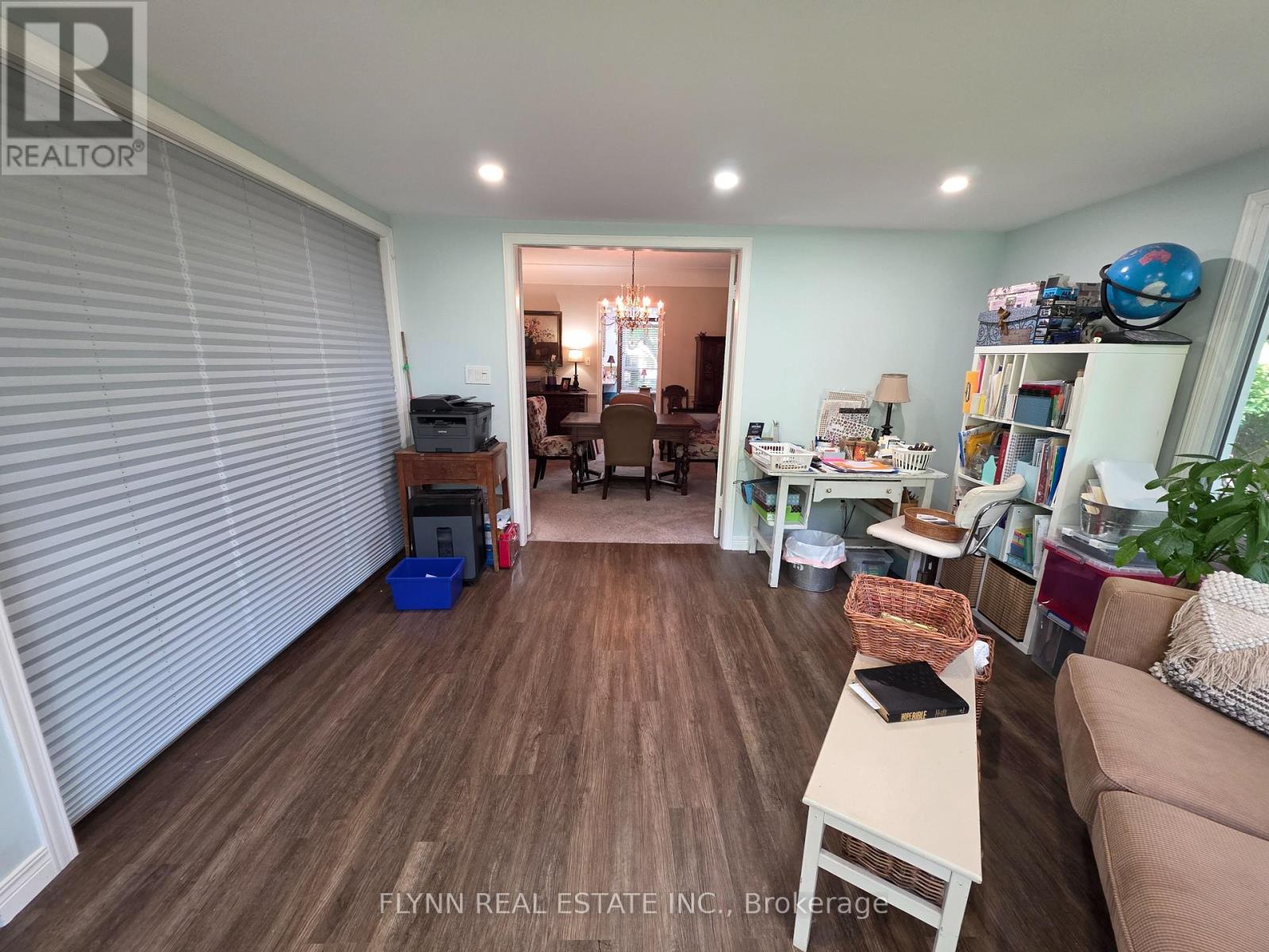 5896 Valley Way Property Photo 17