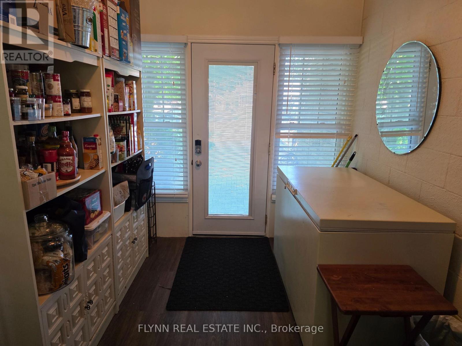 5896 Valley Way Property Photo 29