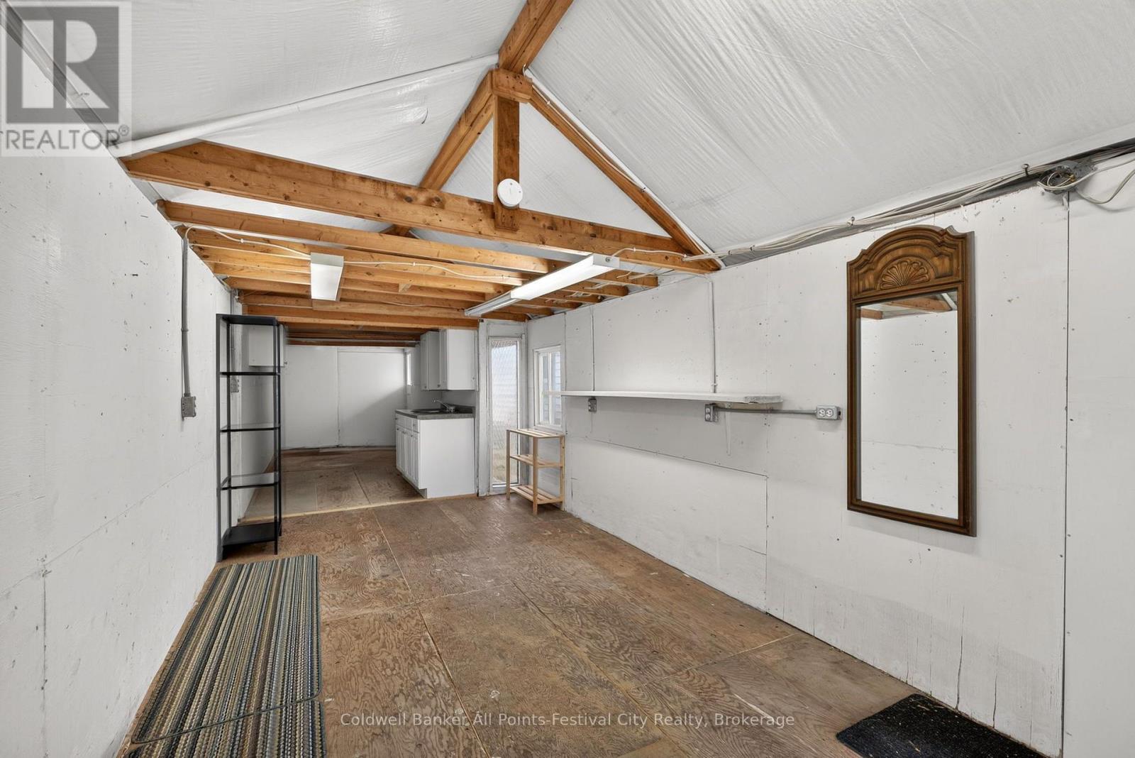 85 Cambria Road N Property Photo 45