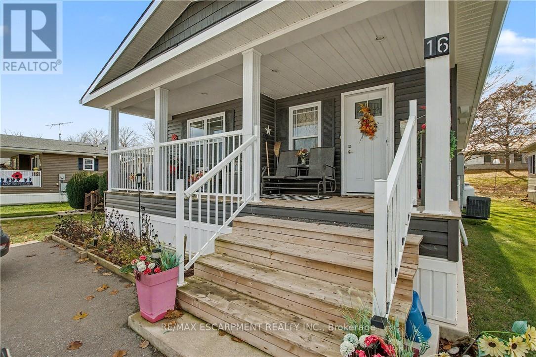 16 - 1429 Sheffield Road Property Photo 4