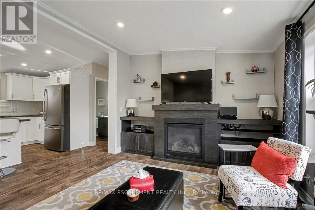 16 - 1429 Sheffield Road Property Photo 14