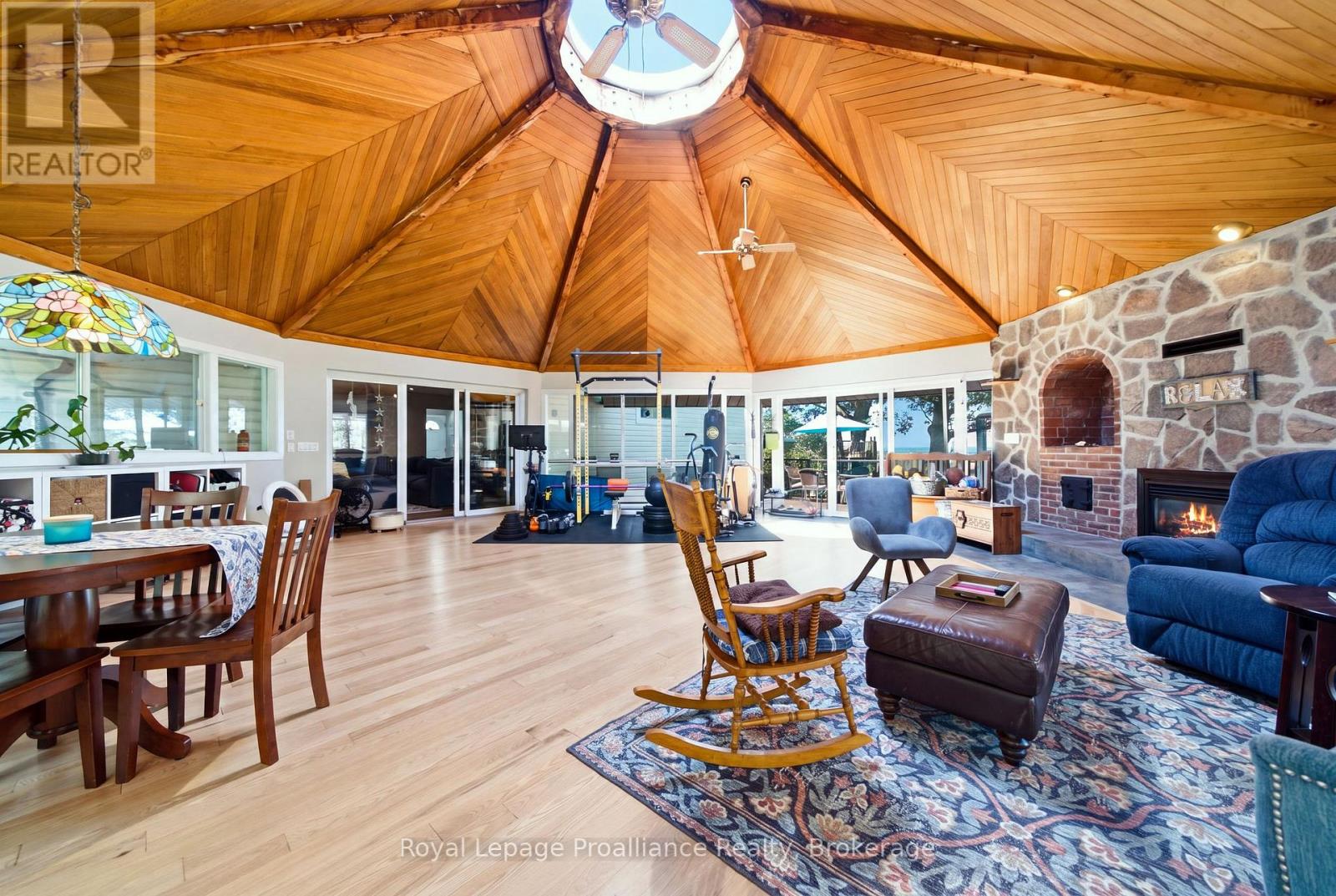 1698 Foxboro-stirling Road Property Photo 17