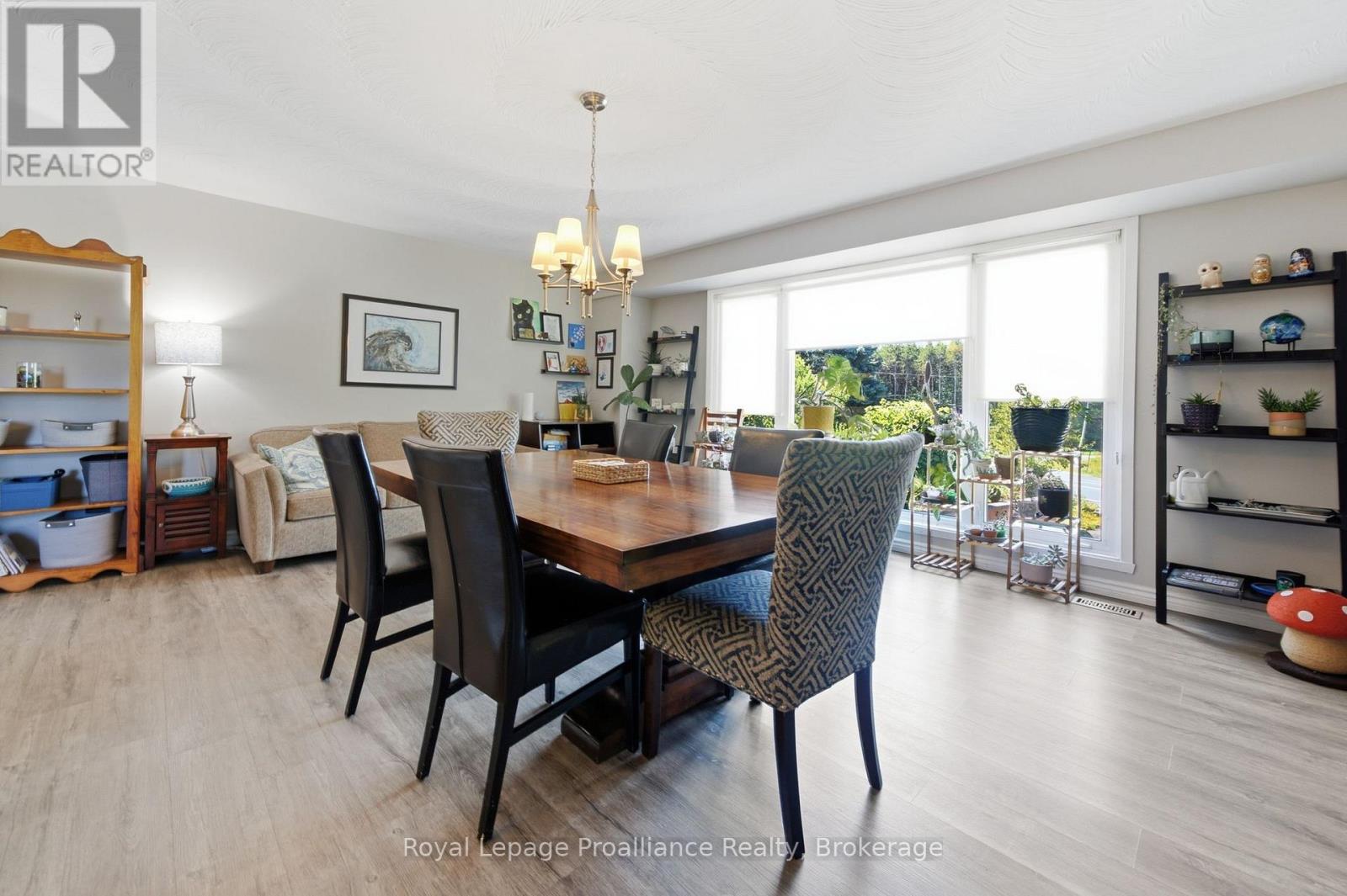 1698 Foxboro-stirling Road Property Photo 26