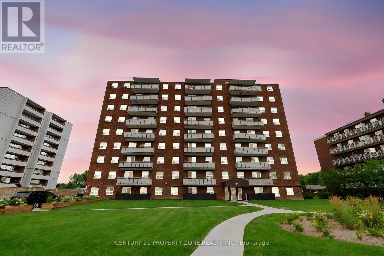 105 - 851 QUEENSTON ROAD Property Photo 1