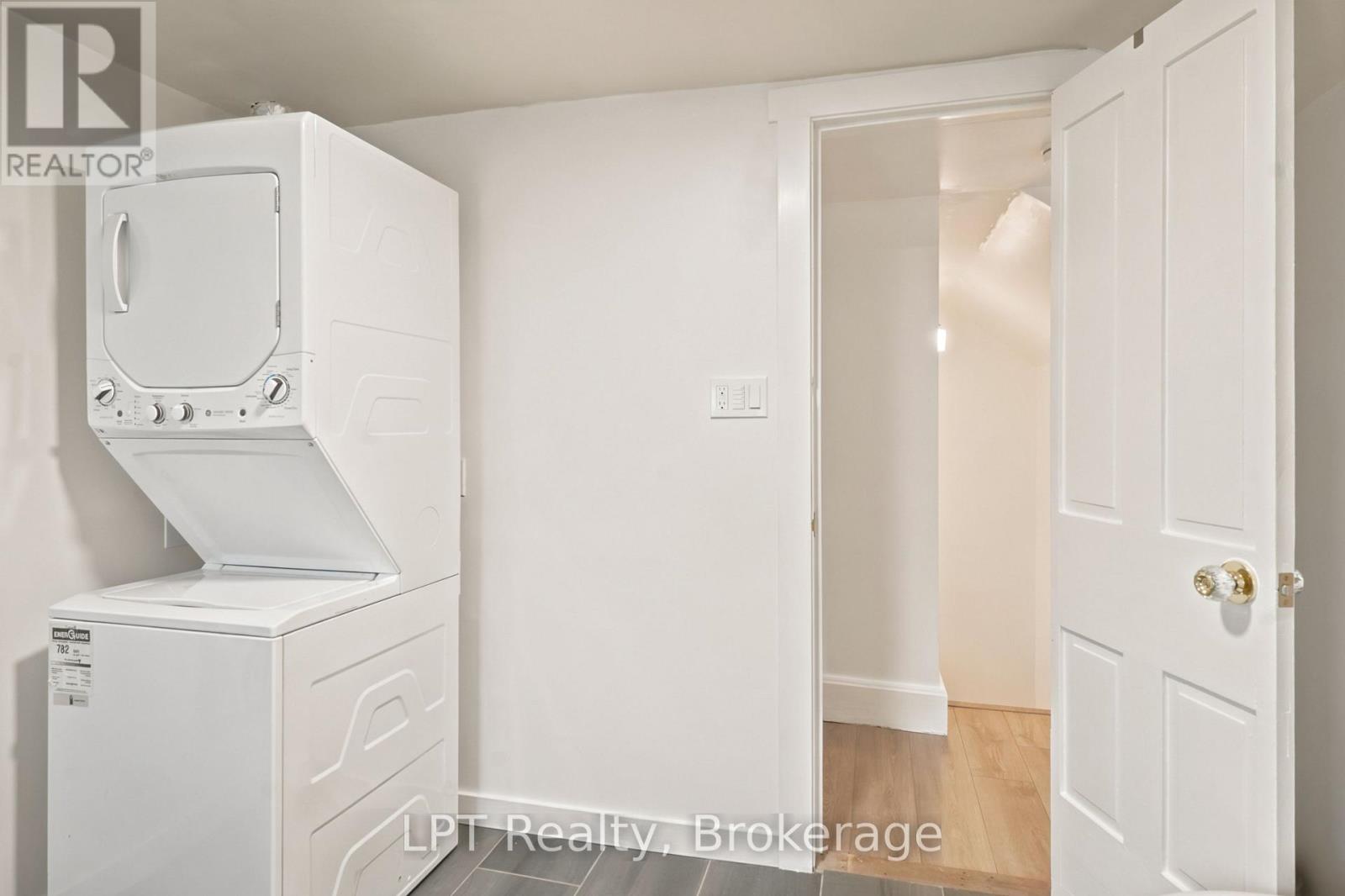 96 Charles Street Property Photo 21