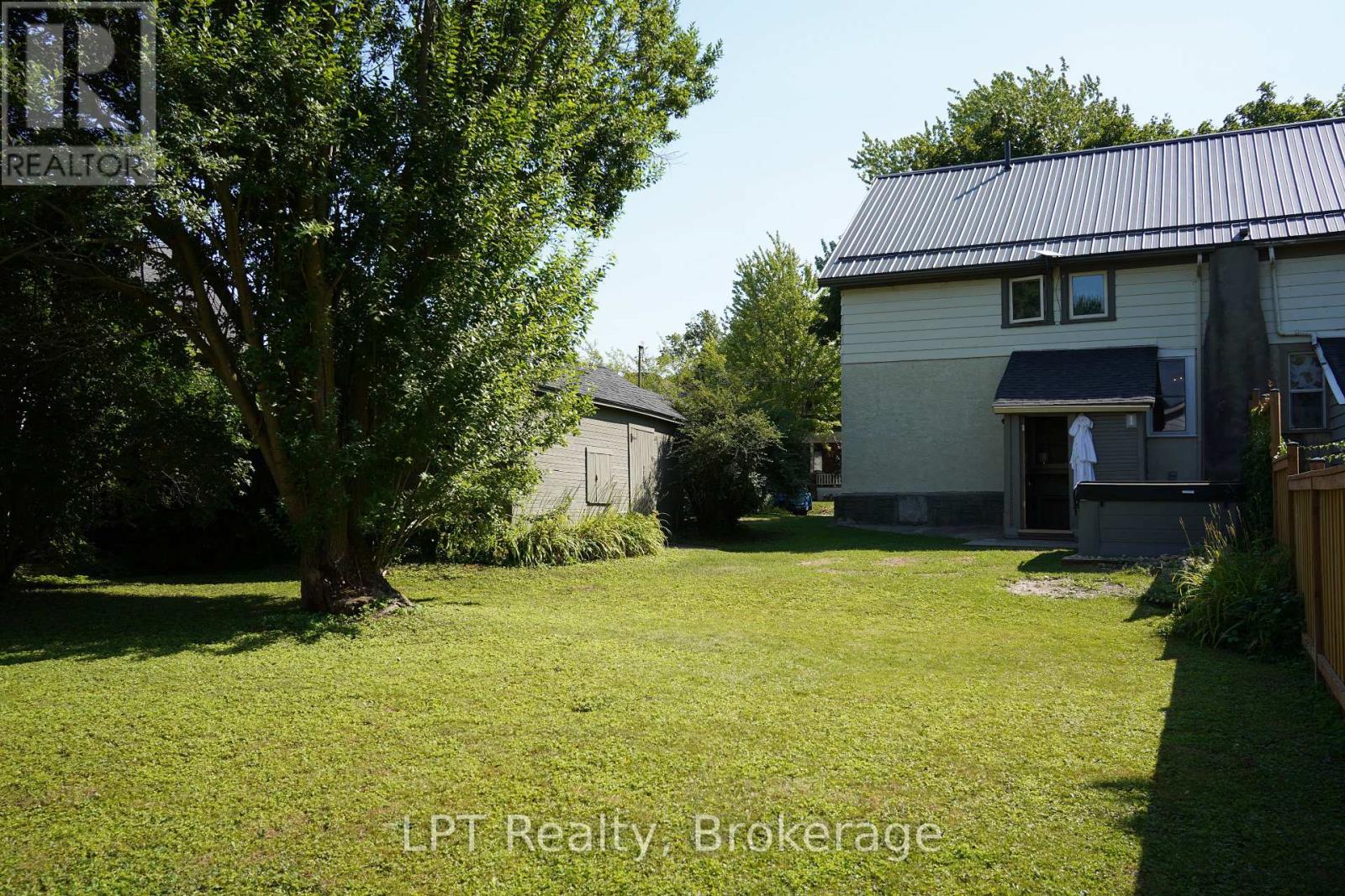 96 Charles Street Property Photo 35