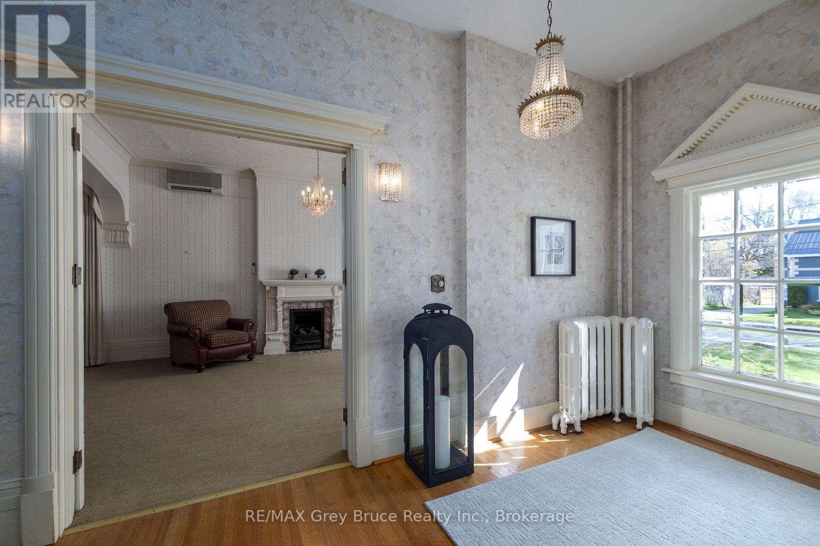 1178 4th Avenue W Property Photo 15