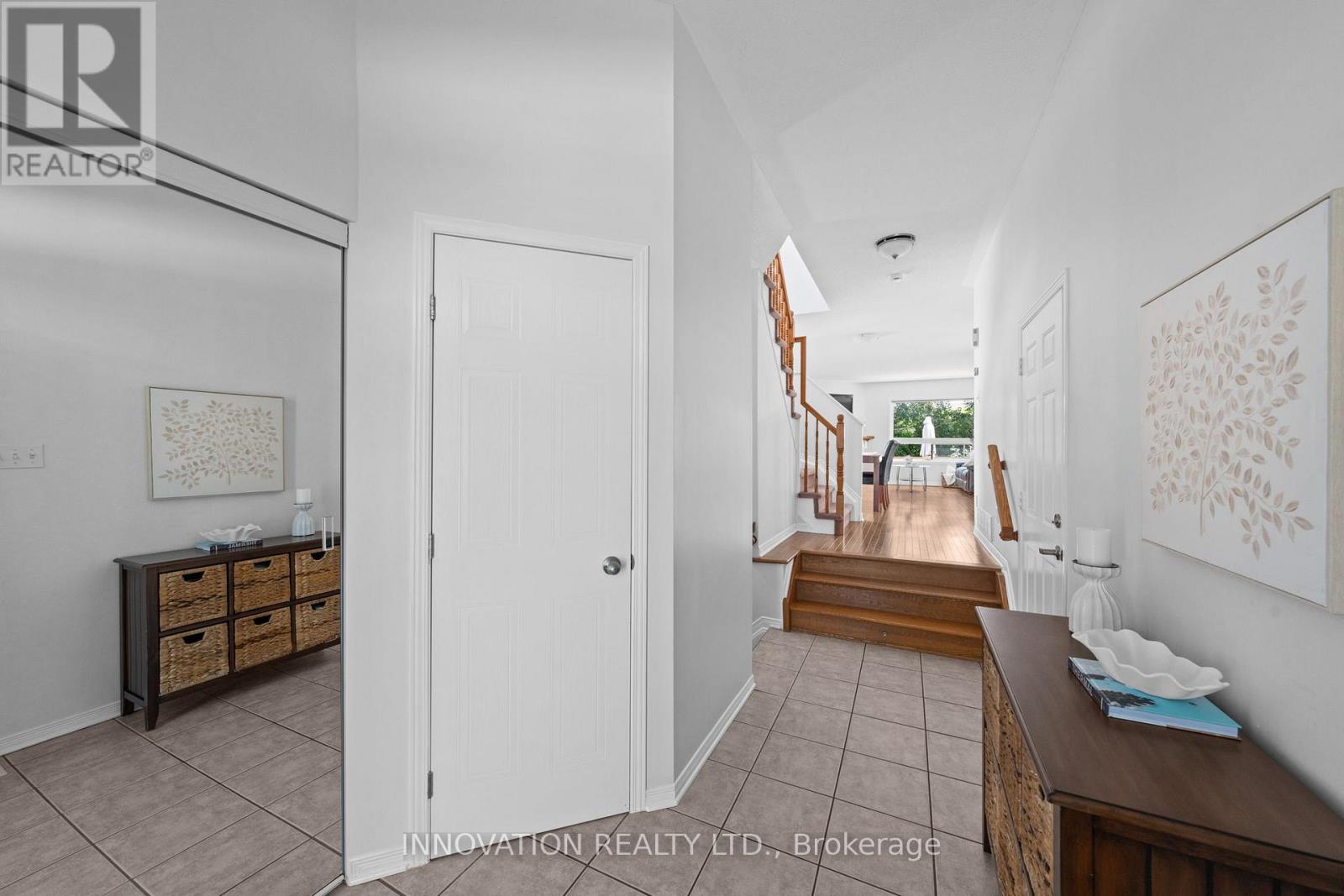 37 Chantilly Gate Property Photo 7