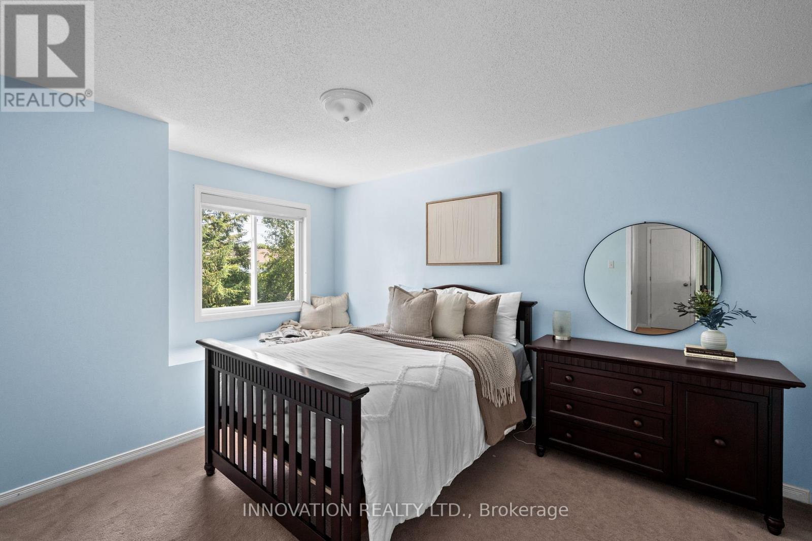 37 Chantilly Gate Property Photo 26