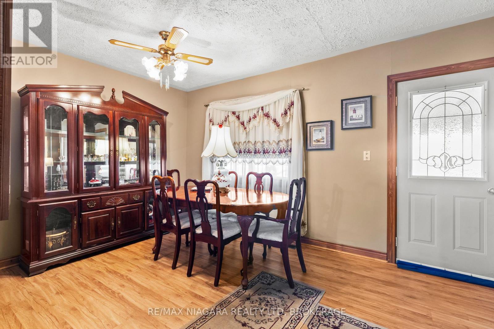 2249 North Shore Drive Property Photo 8