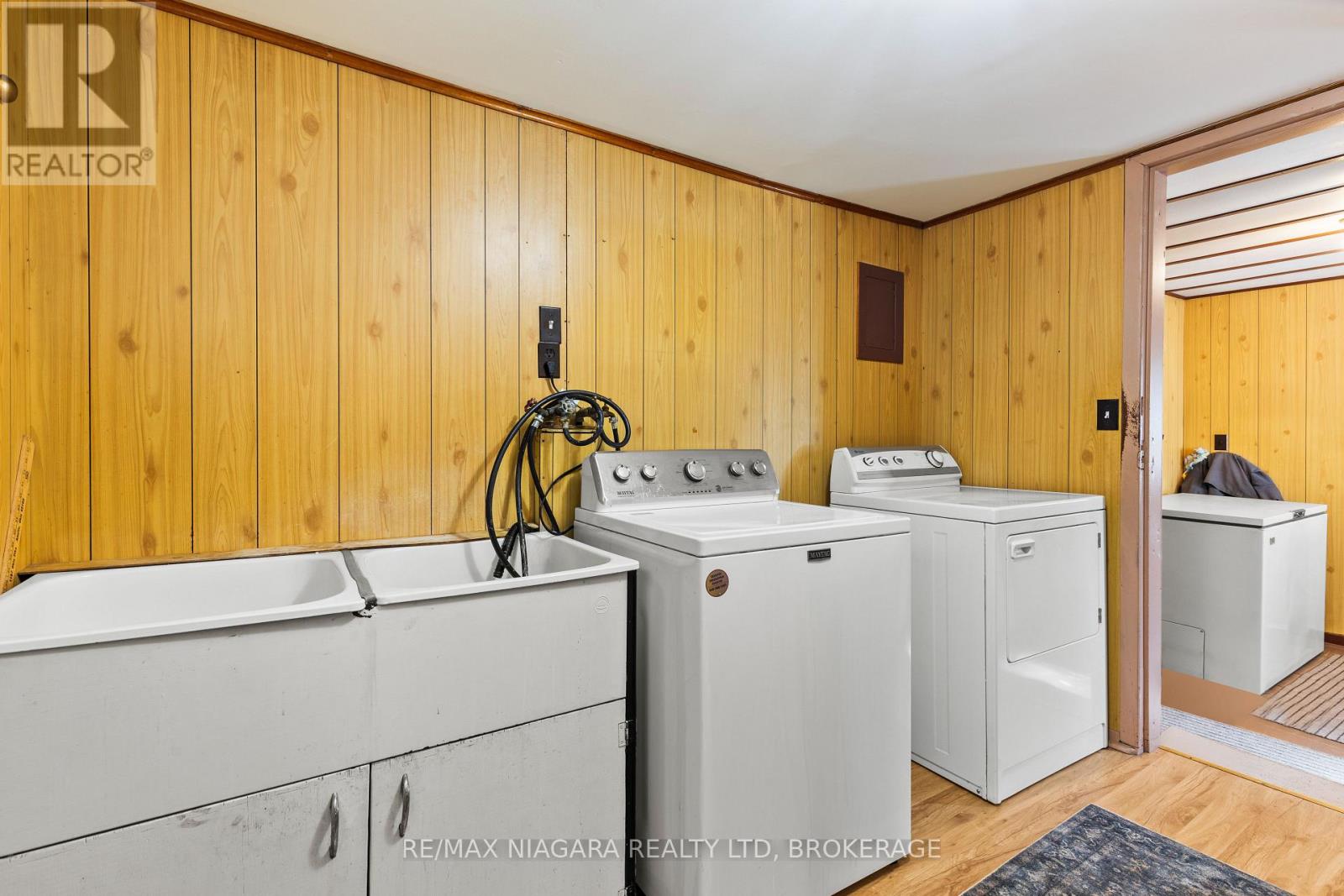 2249 North Shore Drive Property Photo 24