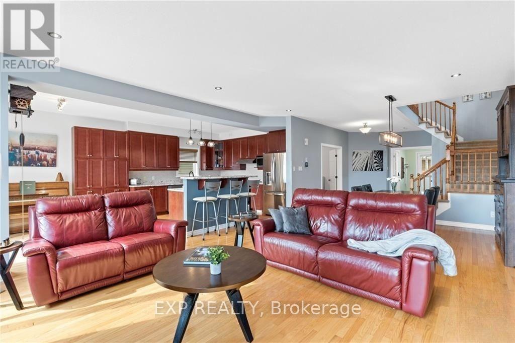 254 Flodden Way Property Photo 8