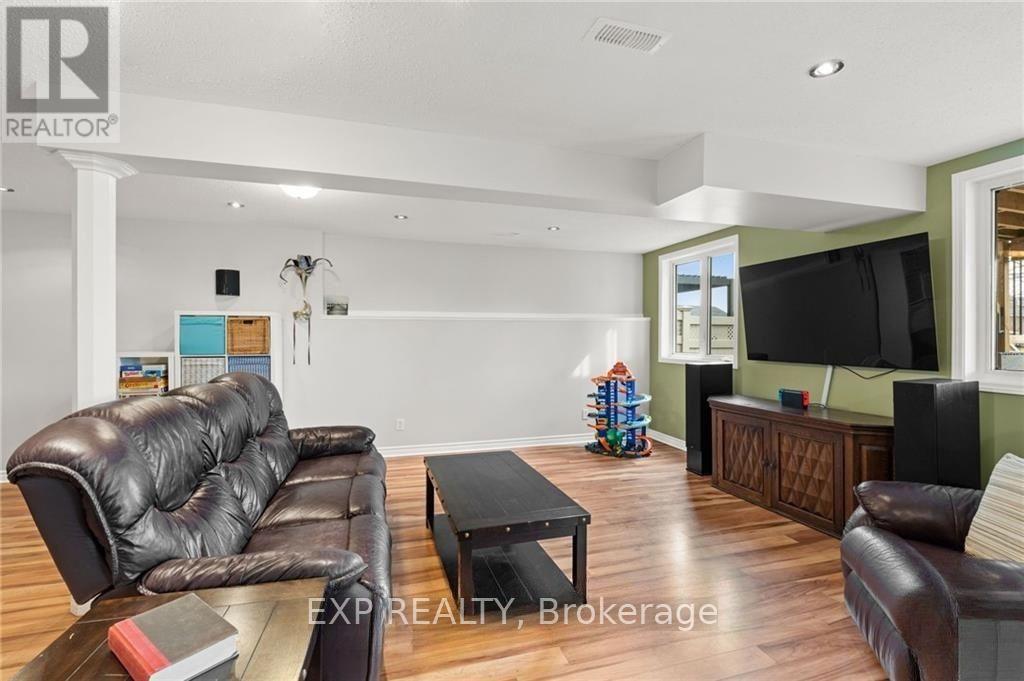 254 Flodden Way Property Photo 24