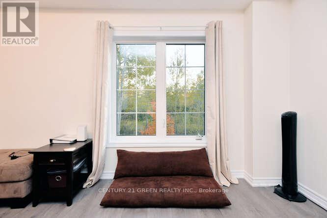 150 Winters Way Property Photo 13