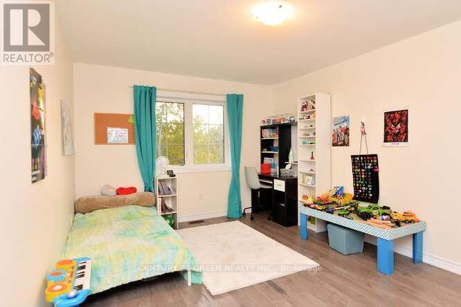 150 Winters Way Property Photo 42
