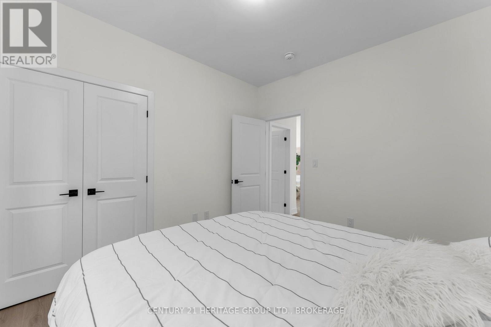 56 Dusenbury Drive Property Photo 12