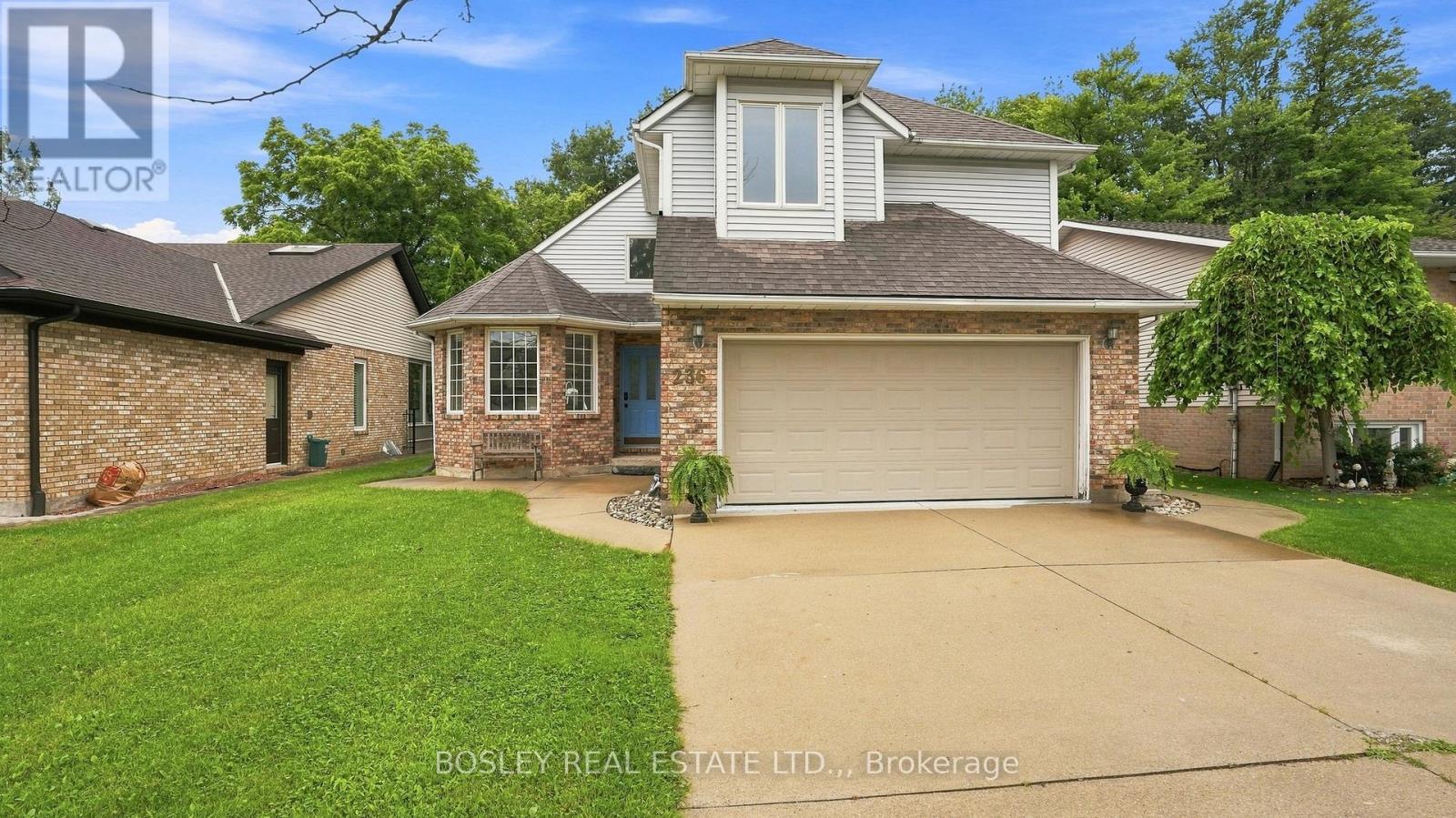 236 NORTHWOOD DRIVE