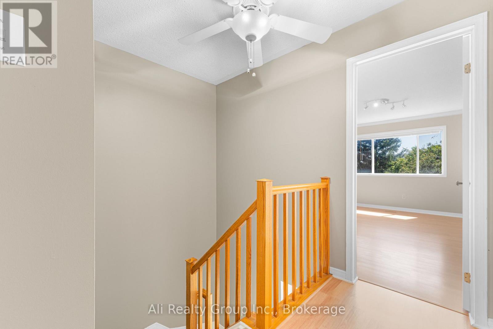 68 Piper Crescent Property Photo 21