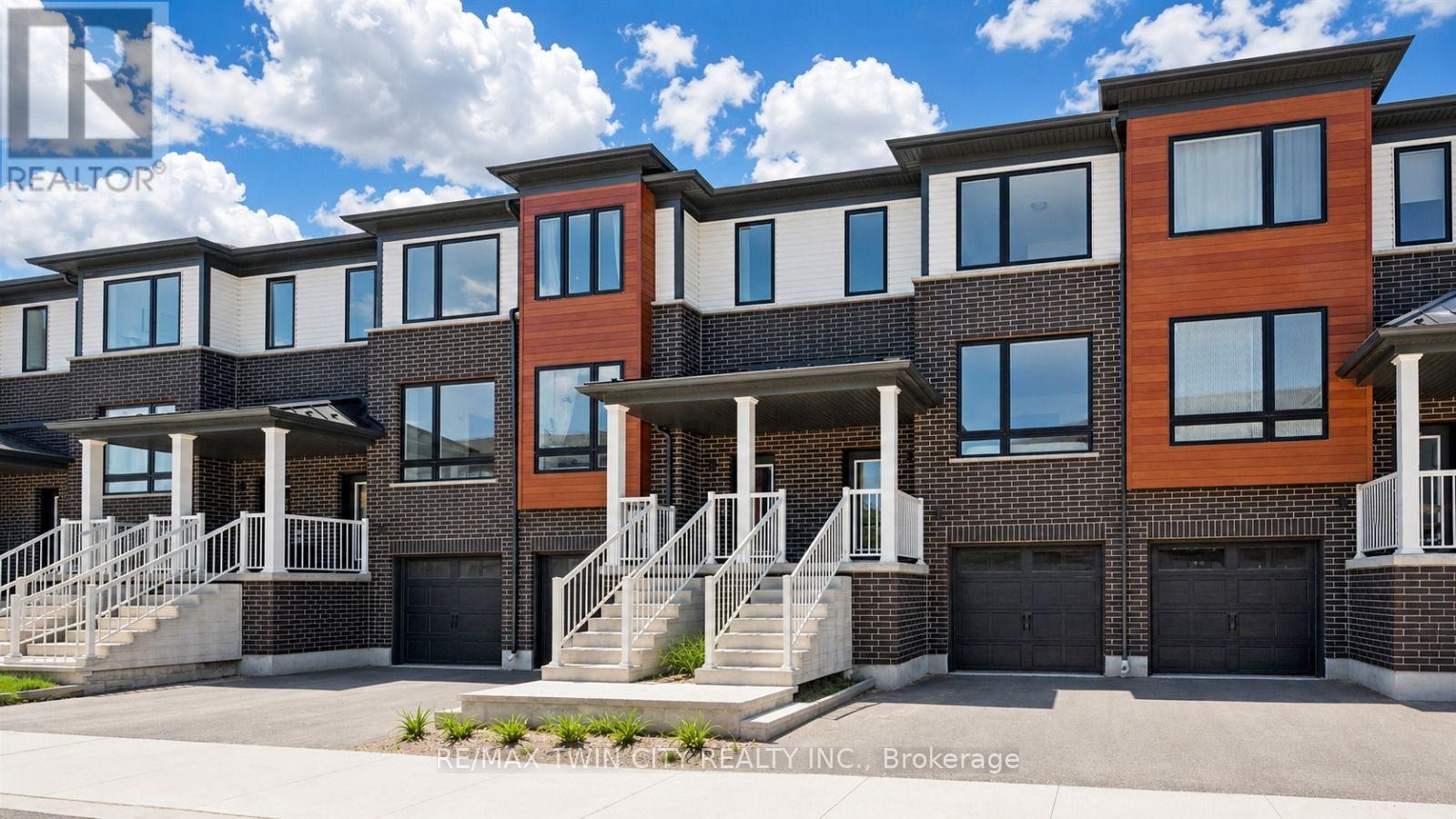 14 SORA LANE Property Photo 1