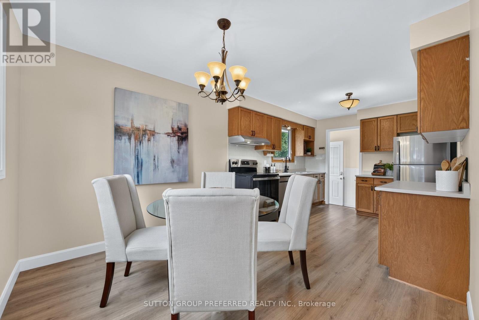 53 Renny Crescent Property Photo 16