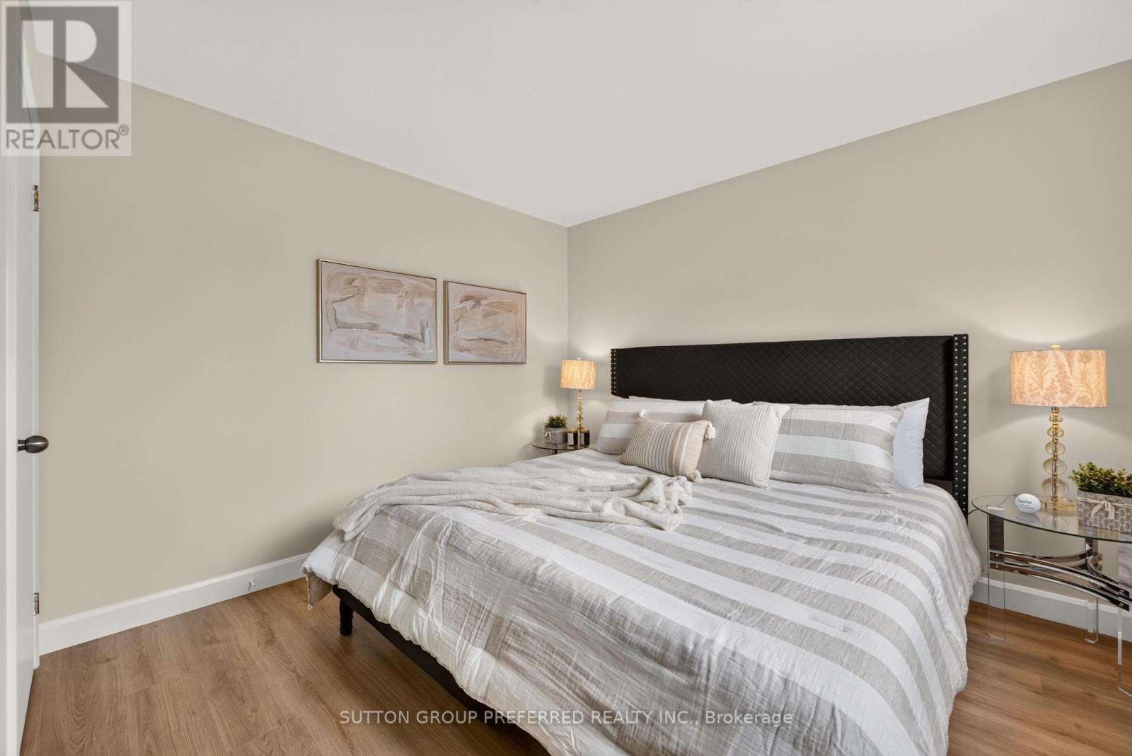 53 Renny Crescent Property Photo 24