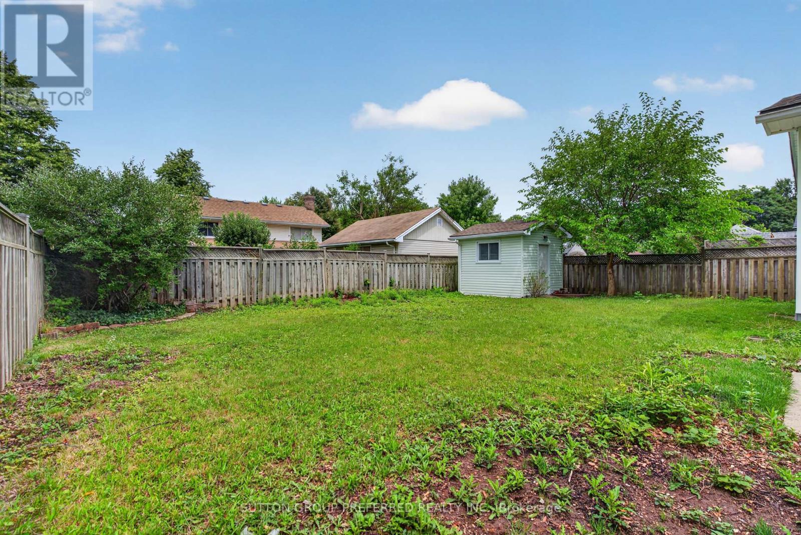 53 Renny Crescent Property Photo 40