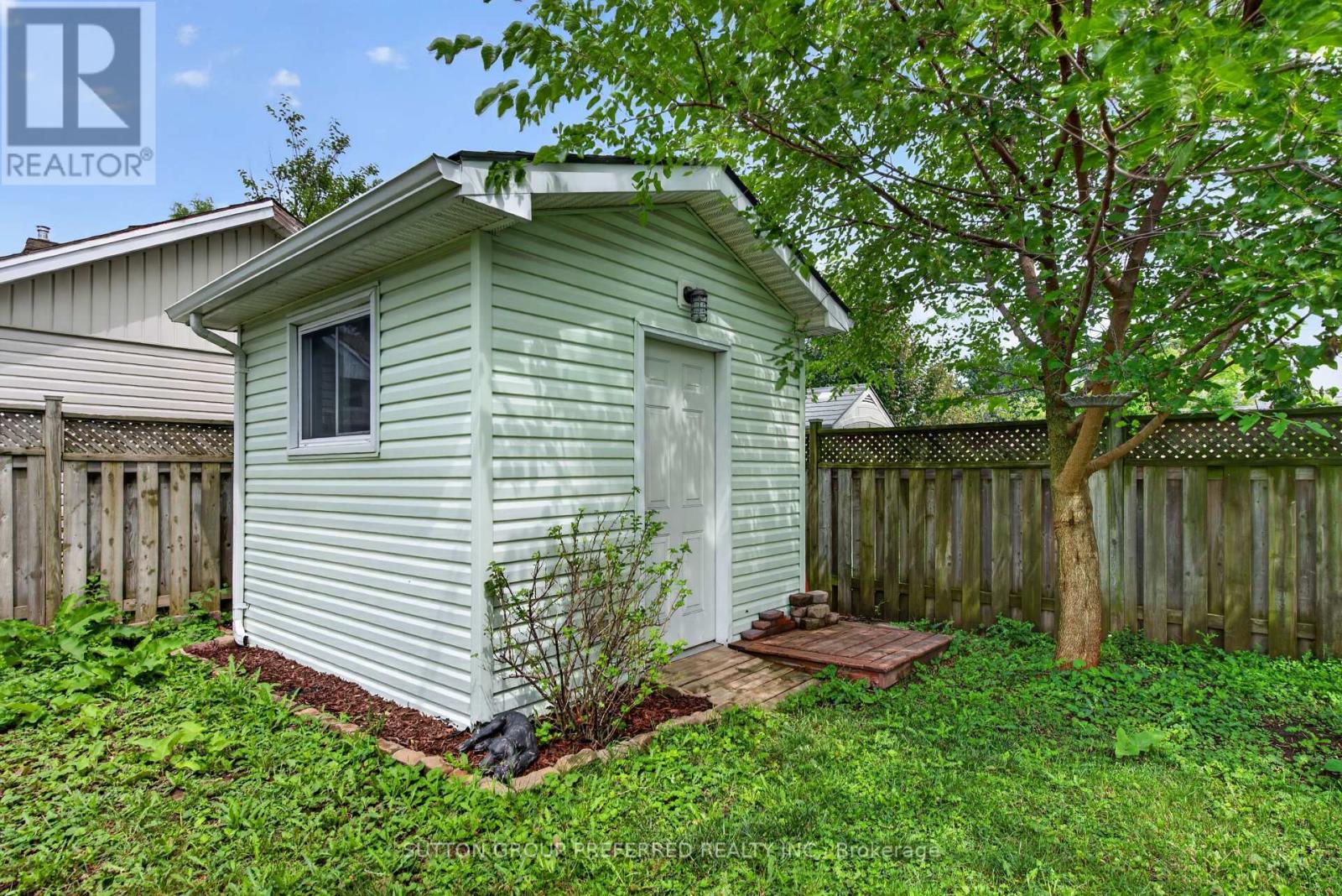 53 Renny Crescent Property Photo 42