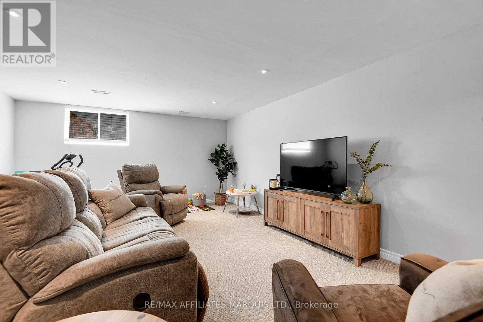 3326 Northdale Drive Property Photo 23