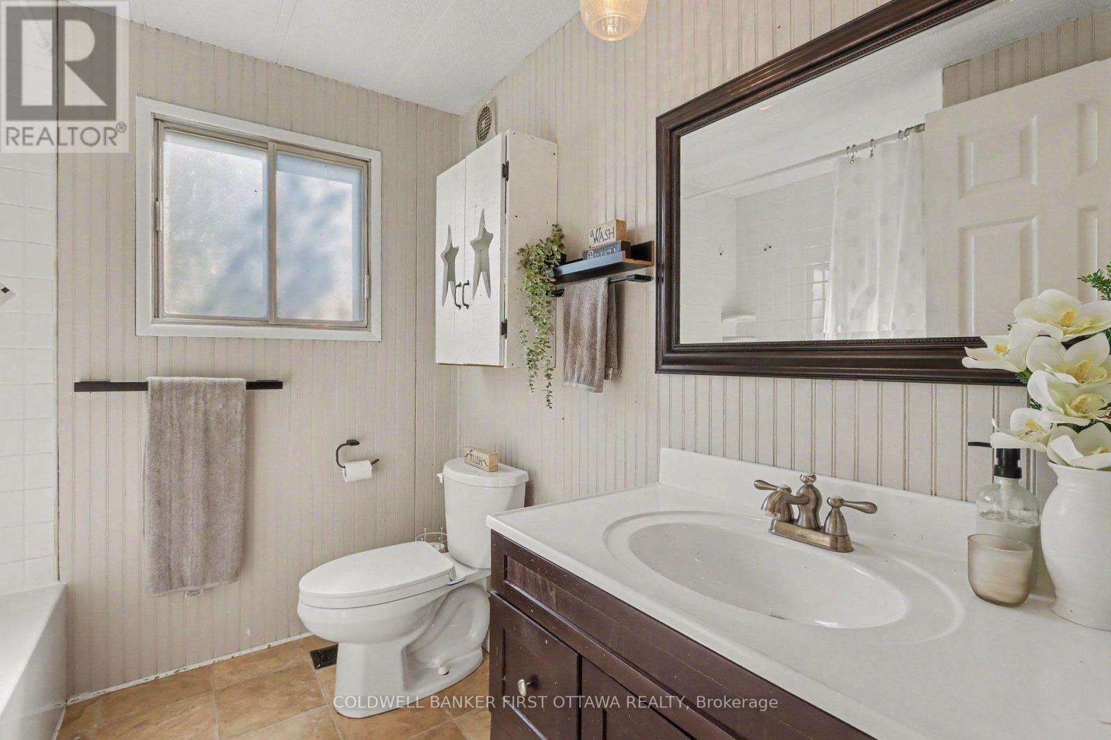 17 Bridle Path Property Photo 26
