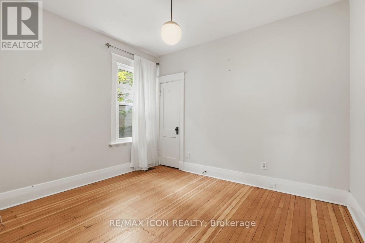 31 Mount Pleasant Avenue Property Photo 14