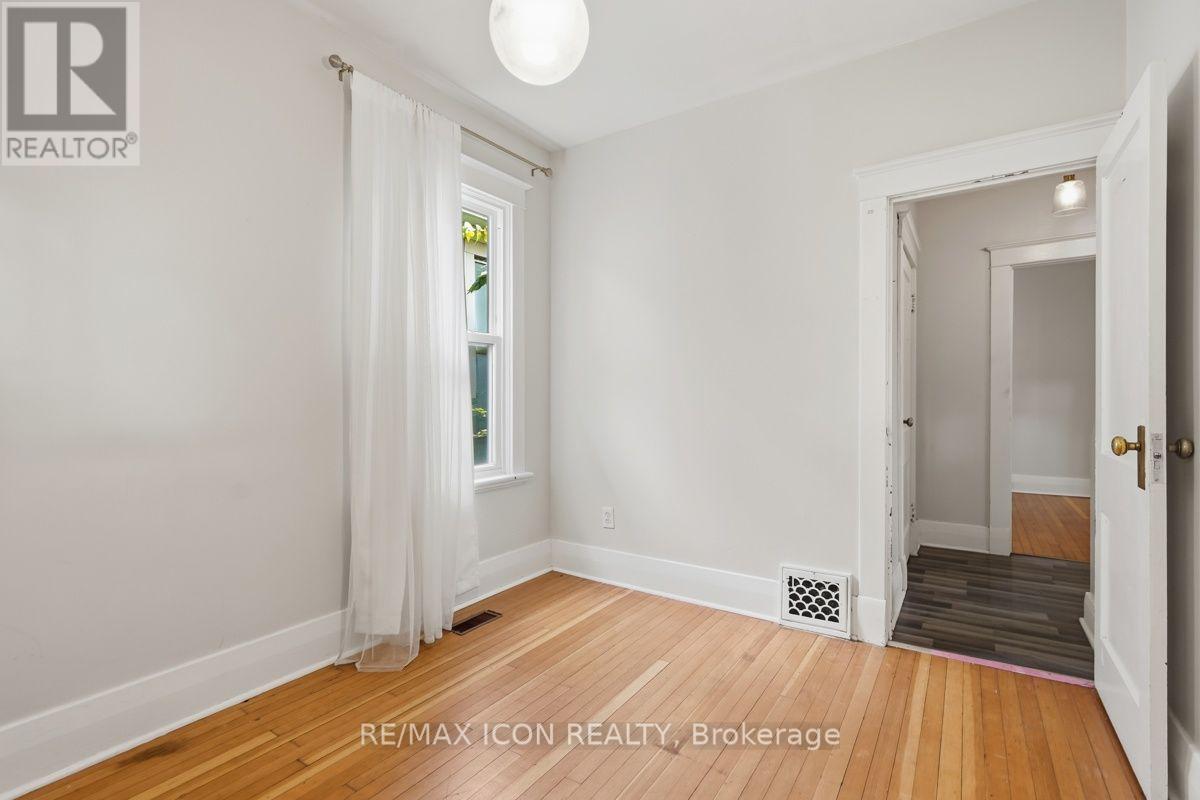 31 Mount Pleasant Avenue Property Photo 18