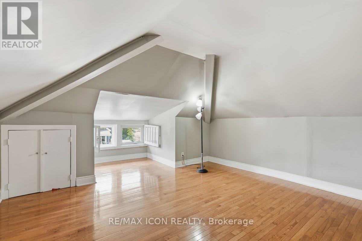 31 Mount Pleasant Avenue Property Photo 24