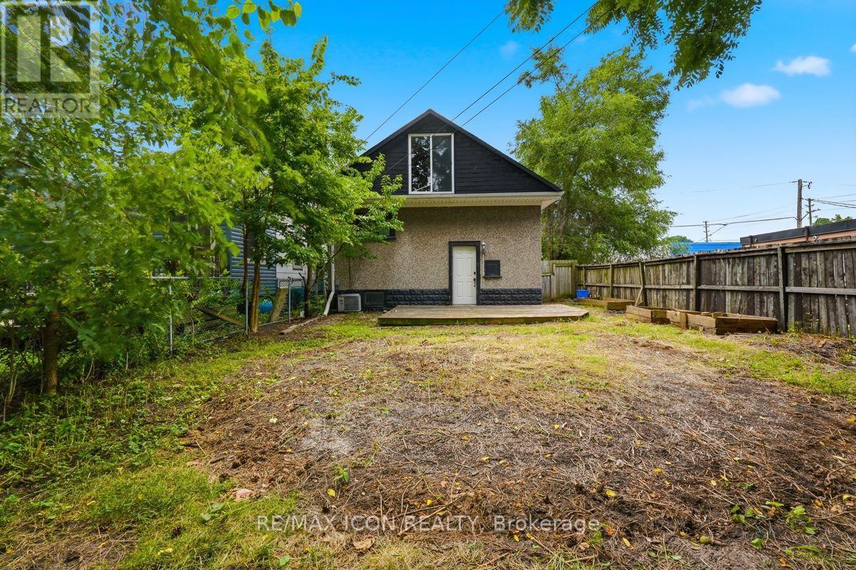 31 Mount Pleasant Avenue Property Photo 40