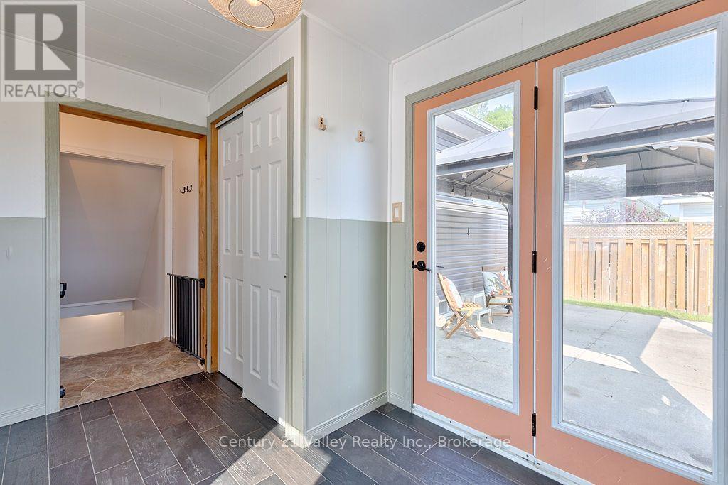 785 Eighth Street Property Photo 5