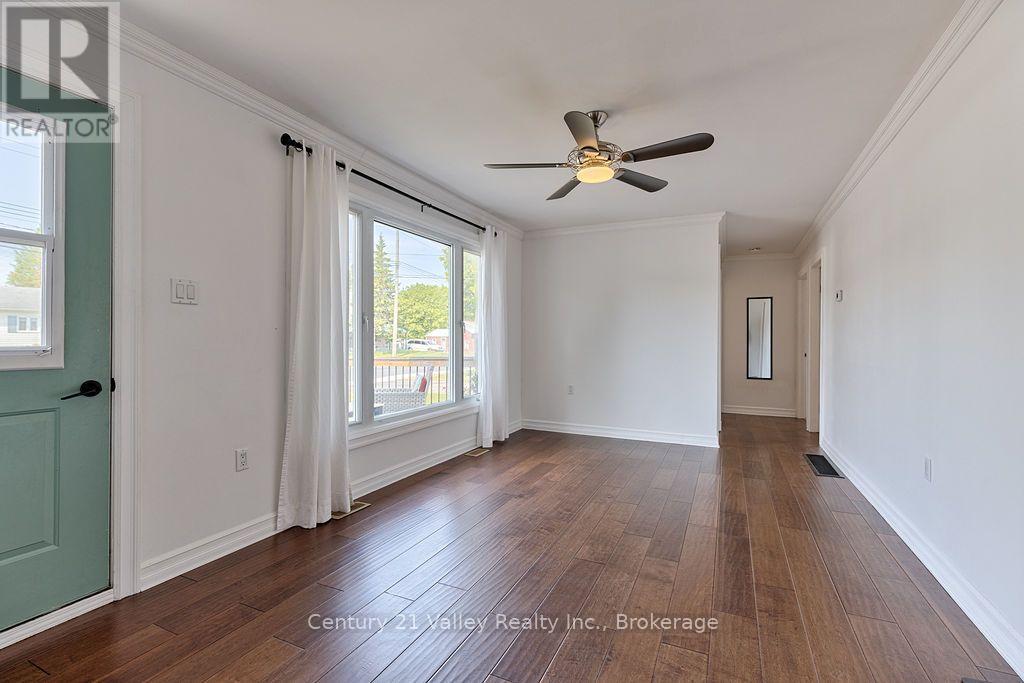 785 Eighth Street Property Photo 10