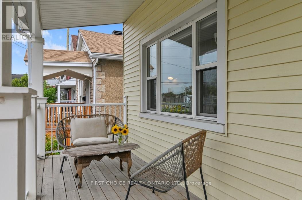 9 Huron Avenue Property Photo 2