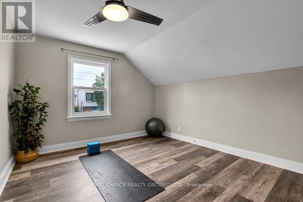9 Huron Avenue Property Photo 25