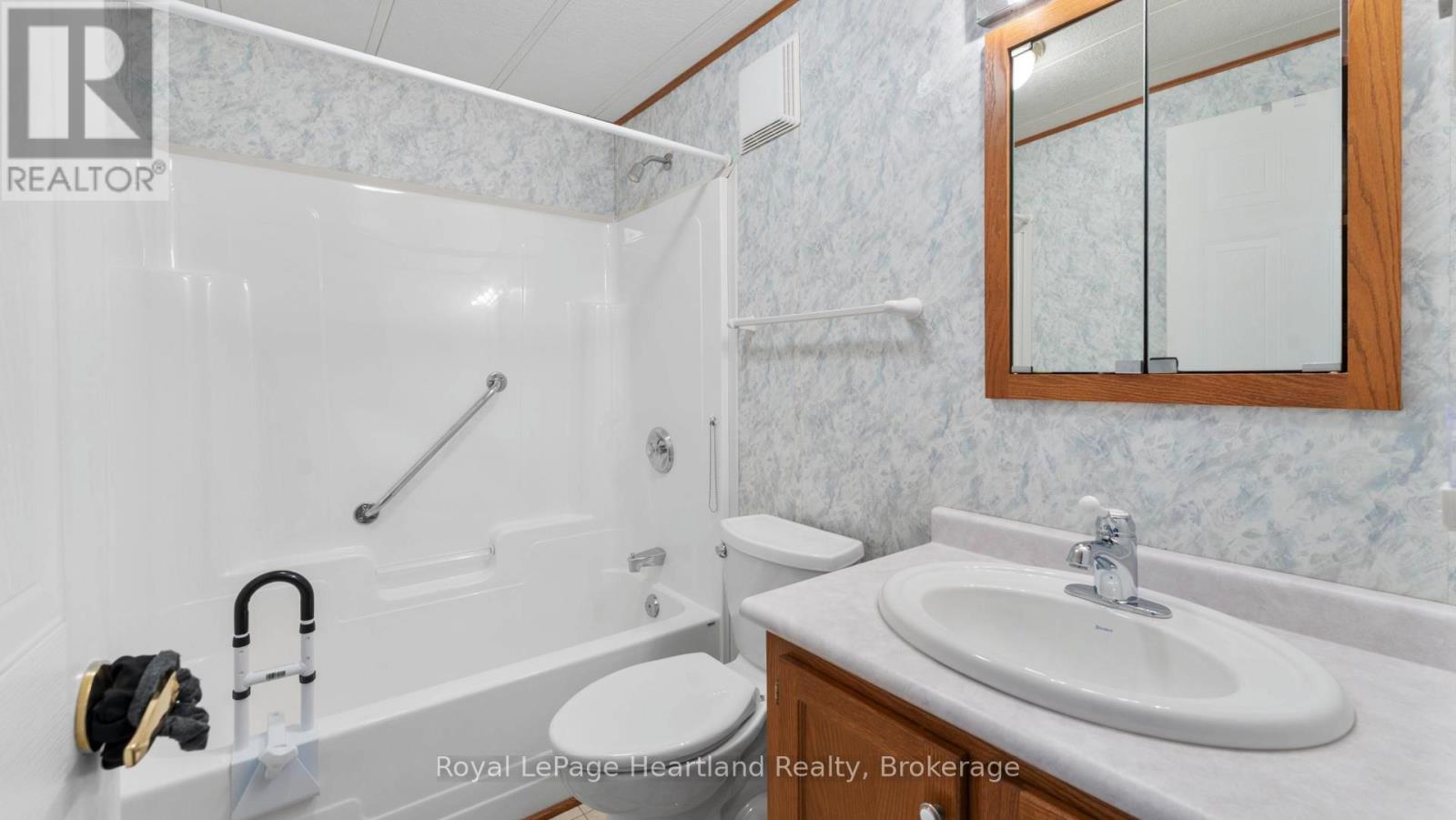 65 Cherokee Lane Property Photo 11