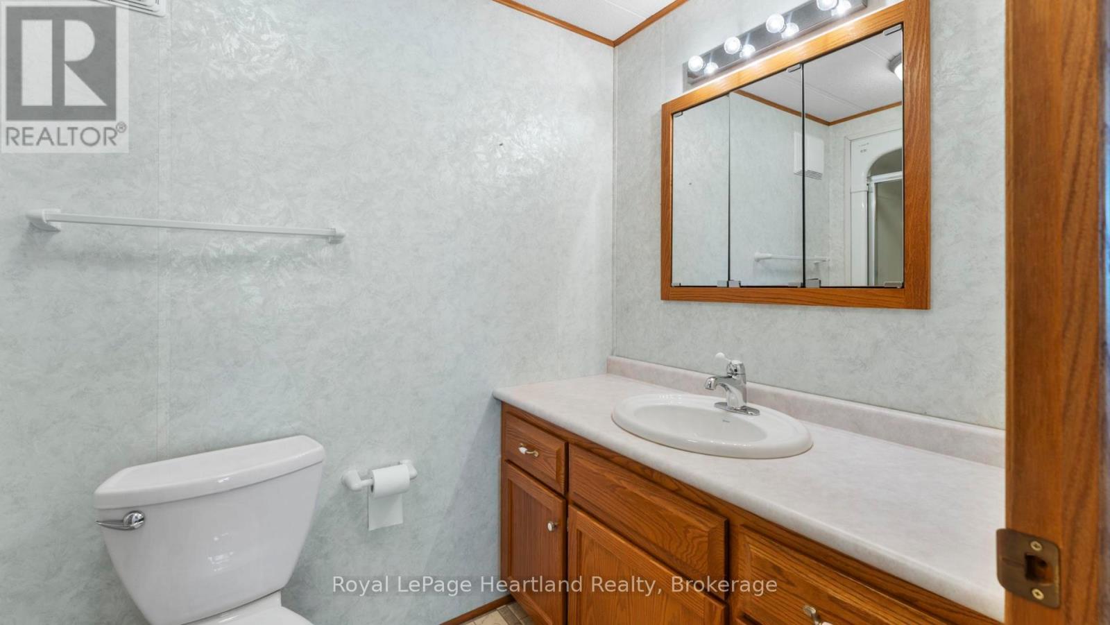 65 Cherokee Lane Property Photo 23