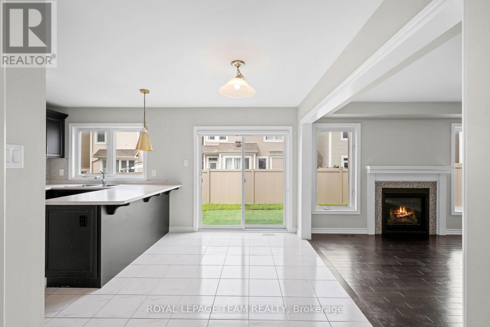 127 Solaris Drive Property Photo 8