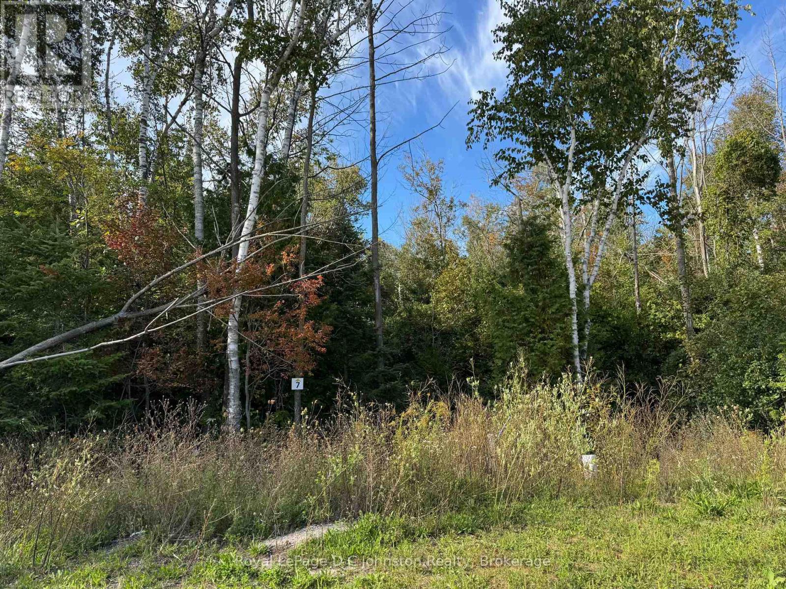 13 Lakeside Woods Crescent Property Photo 10