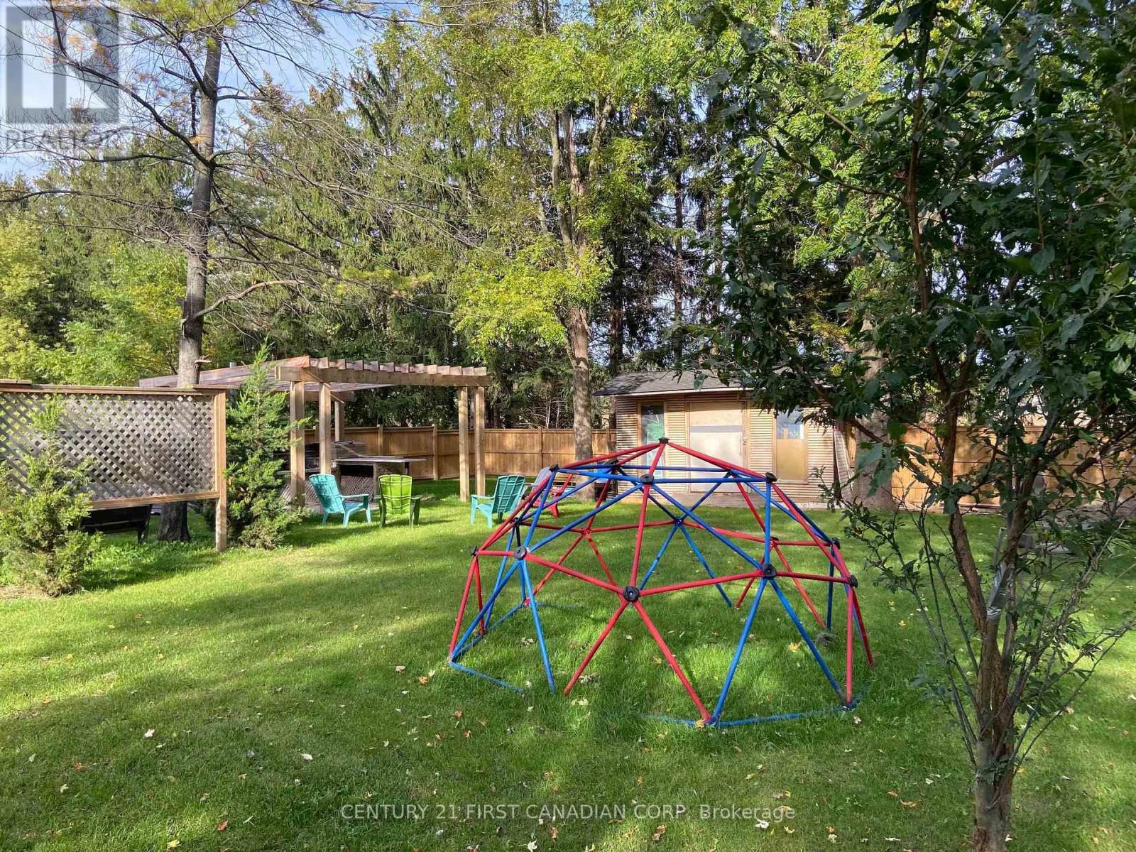 14310 Ilderton Road Property Photo 13