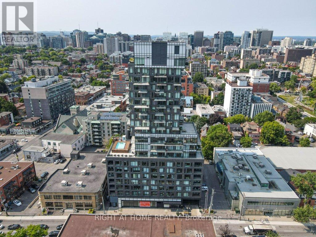 705 - 203 Catherine Street Property Photo 1
