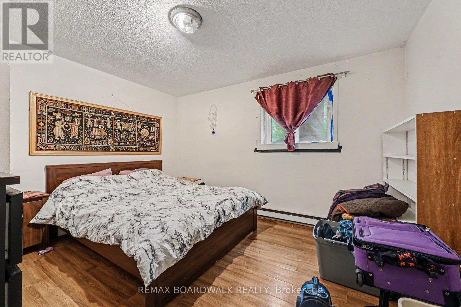 40 Jolliet Avenue Property Photo 14