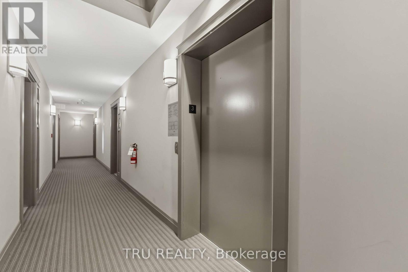 301 - 755 Beauparc Private Property Photo 3