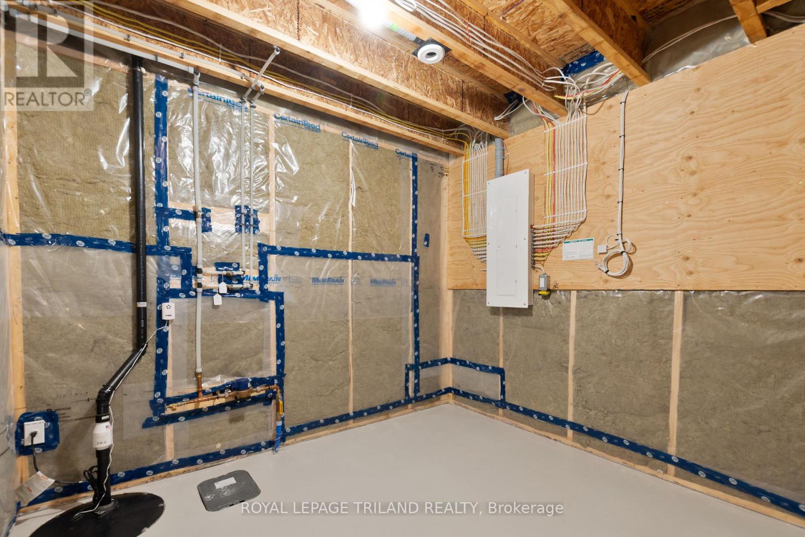 71 Harrow Lane Property Photo 22